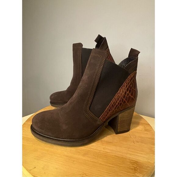 Bellini Women's Waterproof‎ Suede Croc Block Heels Coffee Chelsea Boots Sz 7-7.5 - Picture 3 of 7
